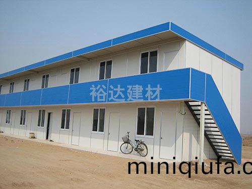 雙(shuang)層(ceng)活動闆(ban)房(fang)