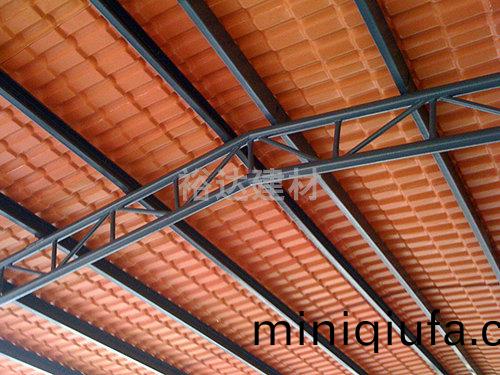 簡(jian)易棚屋(wu)頂(ding)