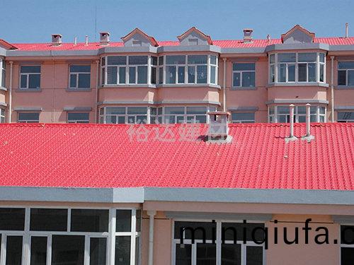 高(gao)檔小(xiao)區屋麵