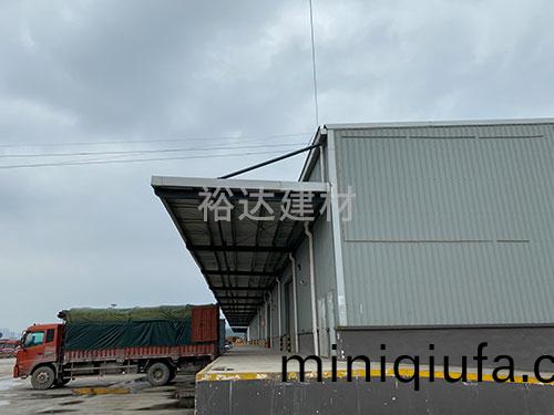 鋼結(jie)構(gou)簡(jian)易(yi)棚(peng)