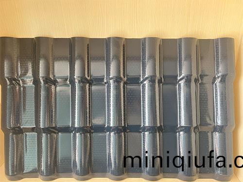 輕鋼樹(shu)脂(zhi)瓦